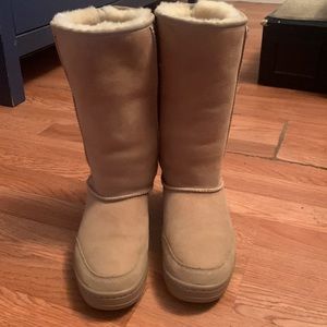 UGG Ultimate tall boot sand 7 NWOB